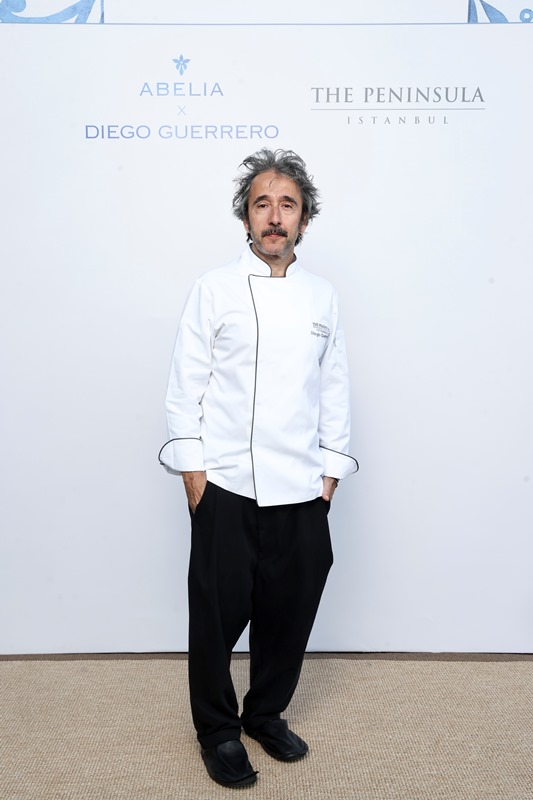 Abelia X Diego Guerrero�nun Aç�l��� The Peninsula�da Özel Bir Davetle Kutland�